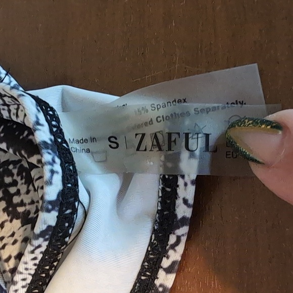 Zaful Snakeskin Bikini Top & Bottom - Picture 12 of 12